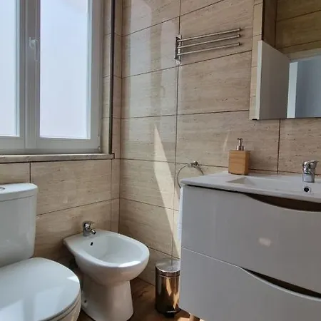 アパート Lightoasis 8 *